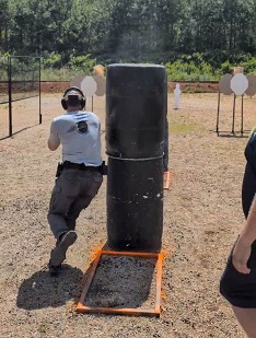Pistol team in active fields